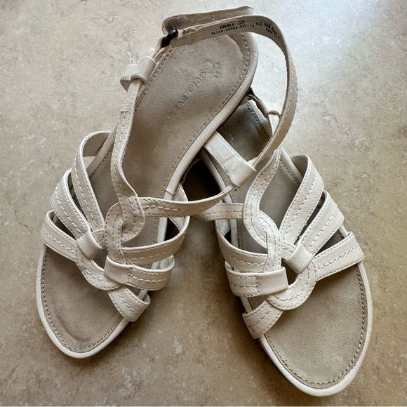 Wear.Ever. White Andrea Sandal SZ 8 - Picture 3 of 8